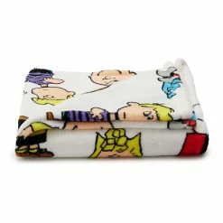 Licensed Character Peanuts 46" X 60" Throw Blanket