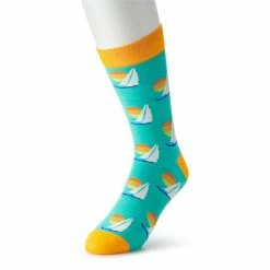 Licensed Character Men's Patterned Fashion Crew Socks Bee And Honey Comb