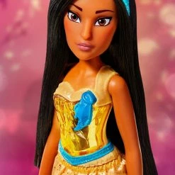 Licensed Character Disney Princess Royal Shimmer Pocahontas Doll -Licensed Character Shop unnamed file 3572