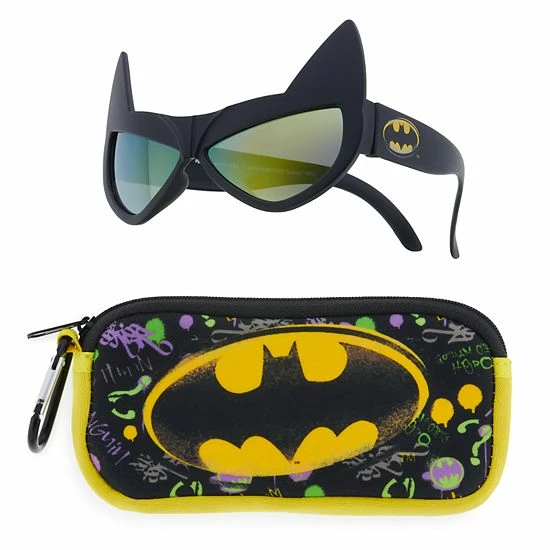 Licensed Character Boys Pan Oceanic DC Comics Batman Sunglasses 3 Licensed Character Boys Pan Oceanic DC Comics Batman Sunglasses