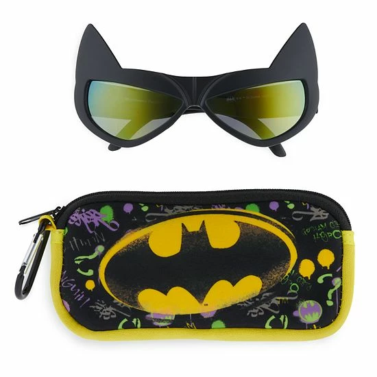 Licensed Character Boys Pan Oceanic DC Comics Batman Sunglasses 4 Licensed Character Boys Pan Oceanic DC Comics Batman Sunglasses - Image 2